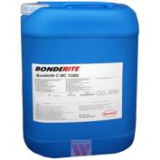 BONDERITE C-MC 12300 - 23kg (demulgator oleju, produkt czyszczący / self-oil demulsifier cleaning product)